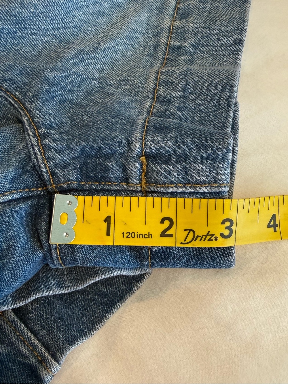 Women’s Denim Shorts Retro style Patch Pockets- City Fade Wash 3” inseam Sz 10 - Picture 14 of 16